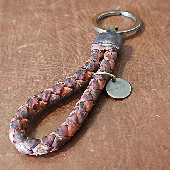 Bottega Veneta Intrecciato Leather Key Ring - Picture 3 of 3